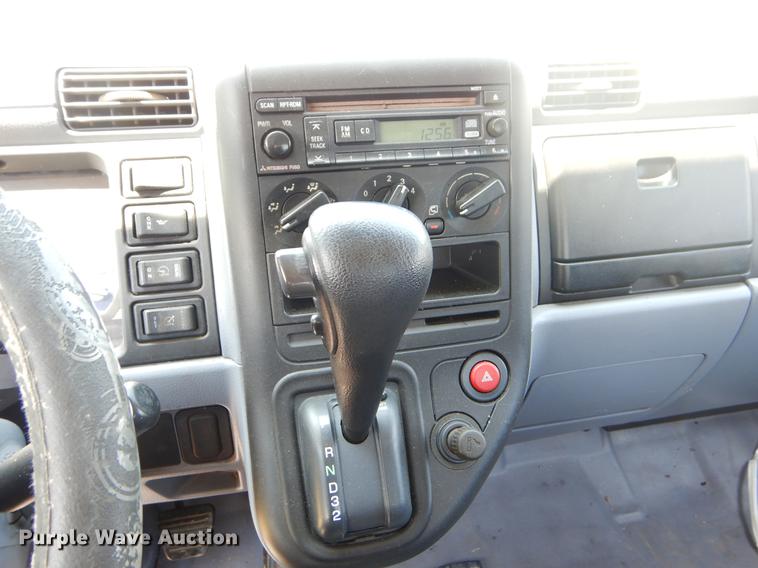 image for item EI9174 2008 Mitsubishi FUSO flatbed truck