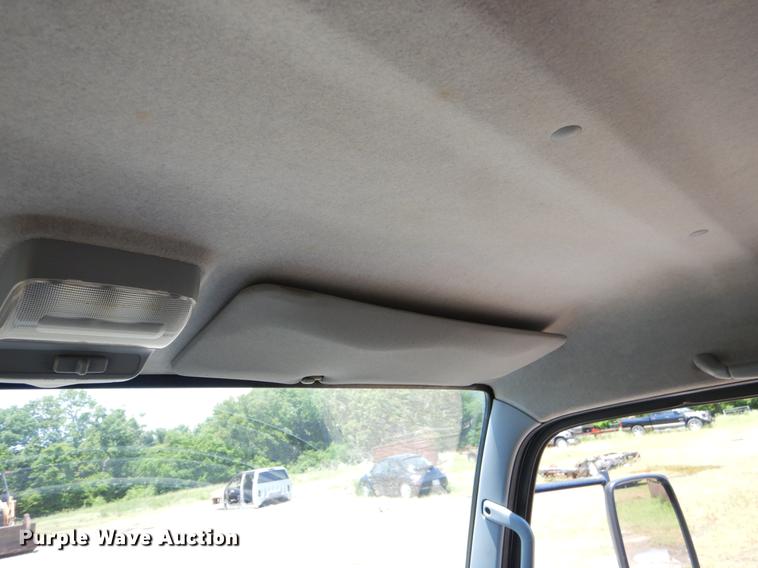 image for item EI9174 2008 Mitsubishi FUSO flatbed truck