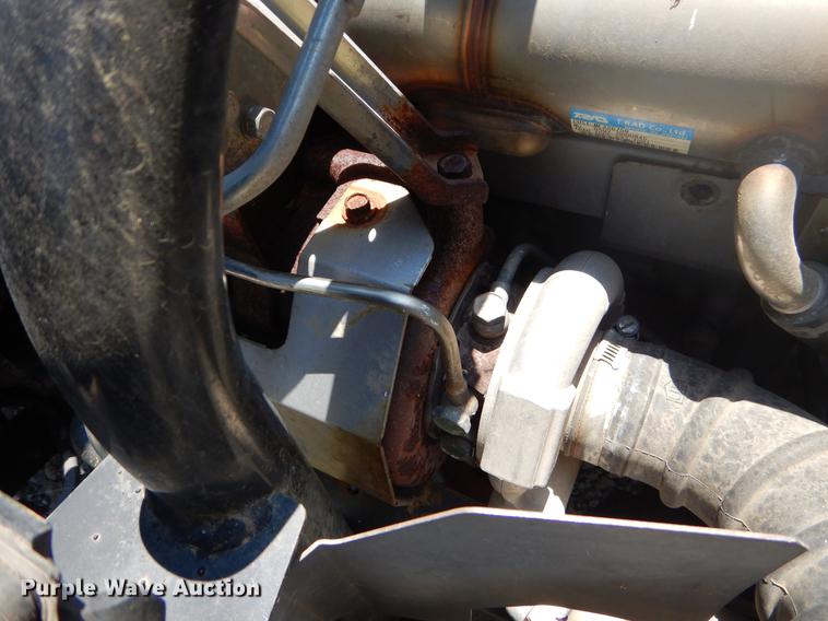 image for item EI9174 2008 Mitsubishi FUSO flatbed truck