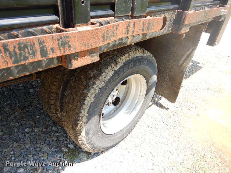 image for item EI9174 2008 Mitsubishi FUSO flatbed truck