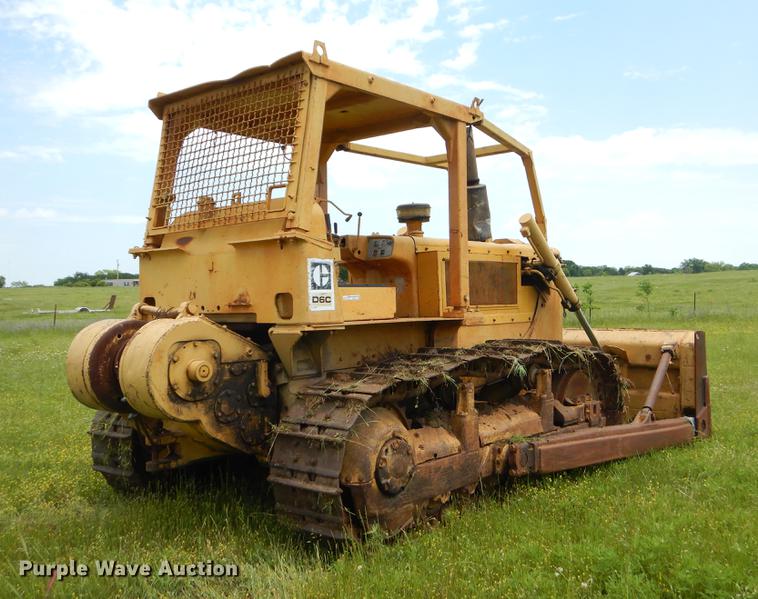 image for item EI9175 Caterpillar D6C dozer