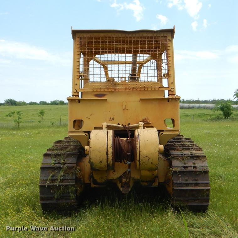 image for item EI9175 Caterpillar D6C dozer