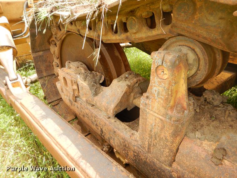 image for item EI9175 Caterpillar D6C dozer