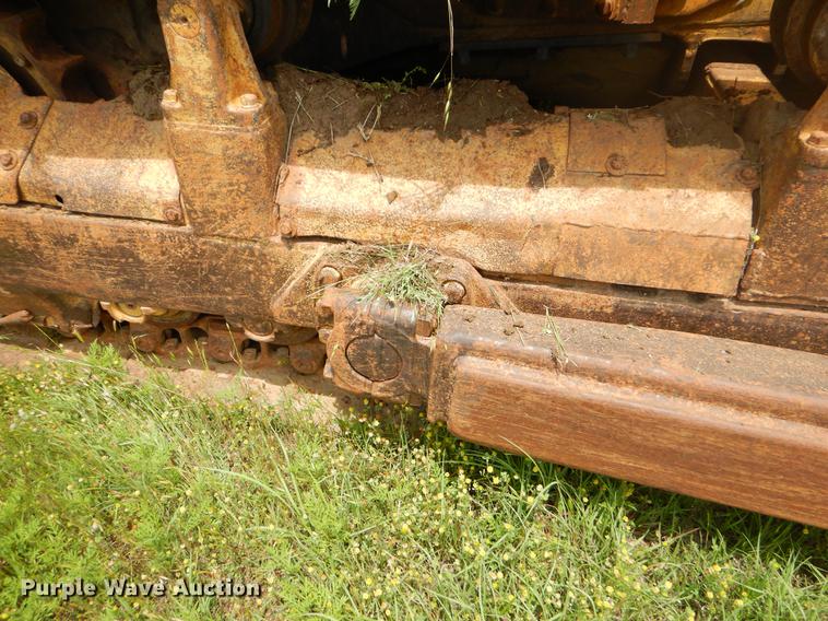 image for item EI9175 Caterpillar D6C dozer