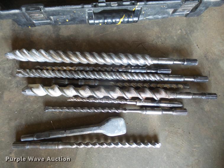 image for item EJ9395 DeWalt D25551 rotary hammer drill