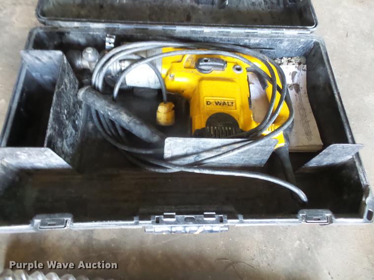 image for item EJ9395 DeWalt D25551 rotary hammer drill