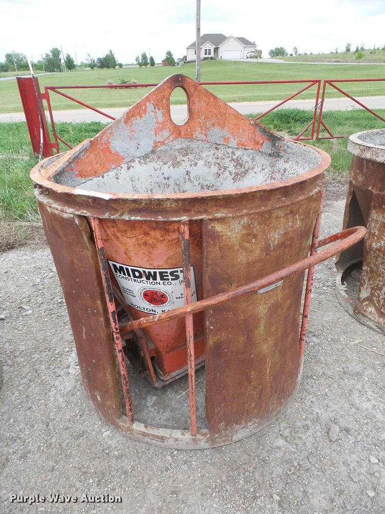 image for item EJ9407 Concrete bucket