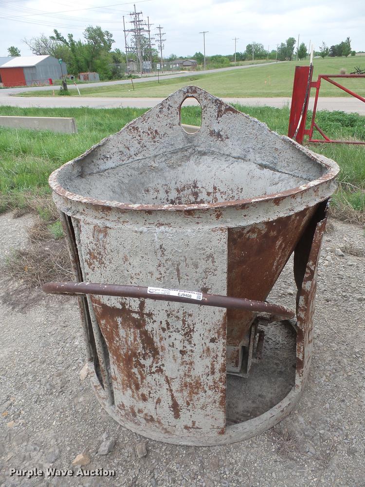 image for item EJ9408 Concrete bucket
