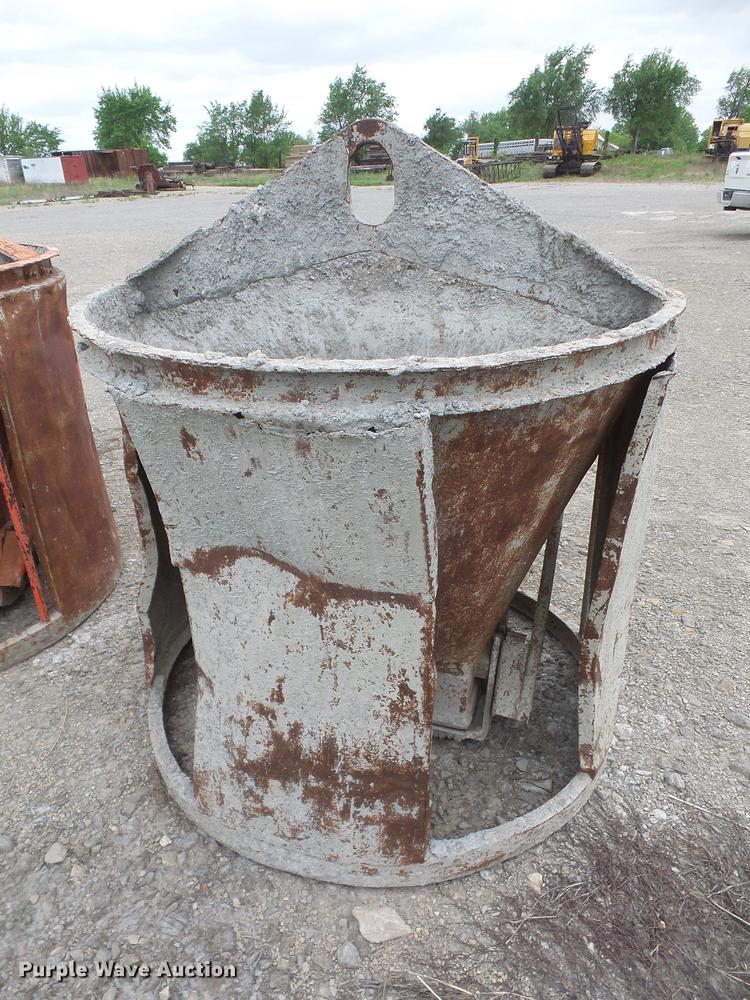 image for item EJ9408 Concrete bucket