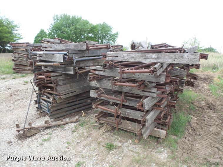 image for item EJ9436 Bridge side jacks