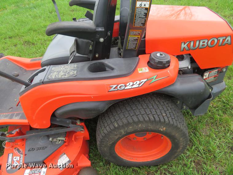 image for item EJ9573 Kubota ZG227 ZTR lawn mower