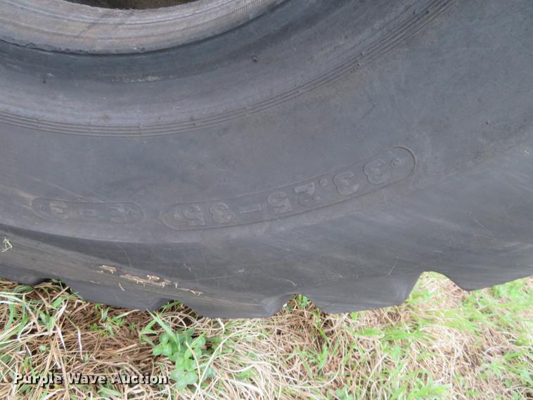 image for item EJ9575 Firestone 33.25-35 tires