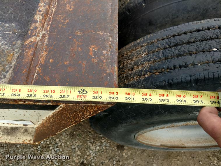 image for item EJ9577 1986 Load King 1401-4660 equipment trailer