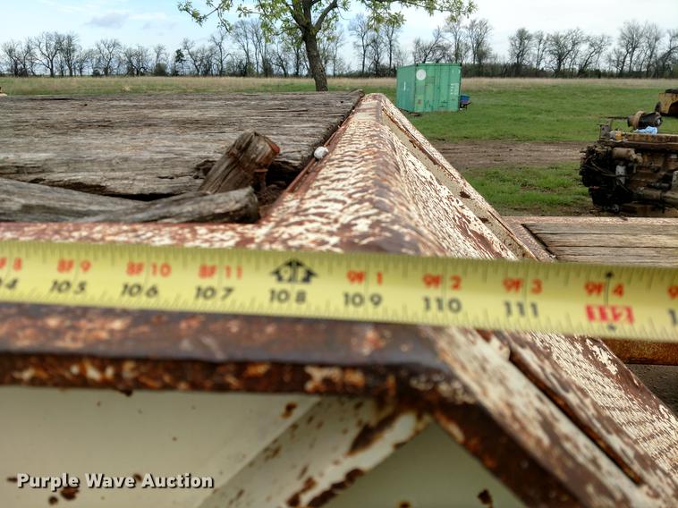 image for item EJ9577 1986 Load King 1401-4660 equipment trailer