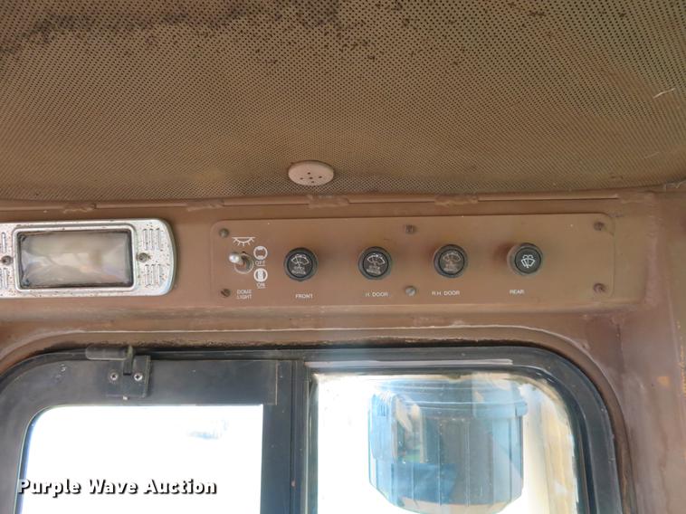 image for item EJ9580 Caterpillar D7H dozer