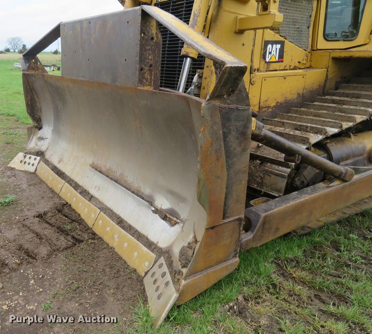 image for item EJ9580 Caterpillar D7H dozer