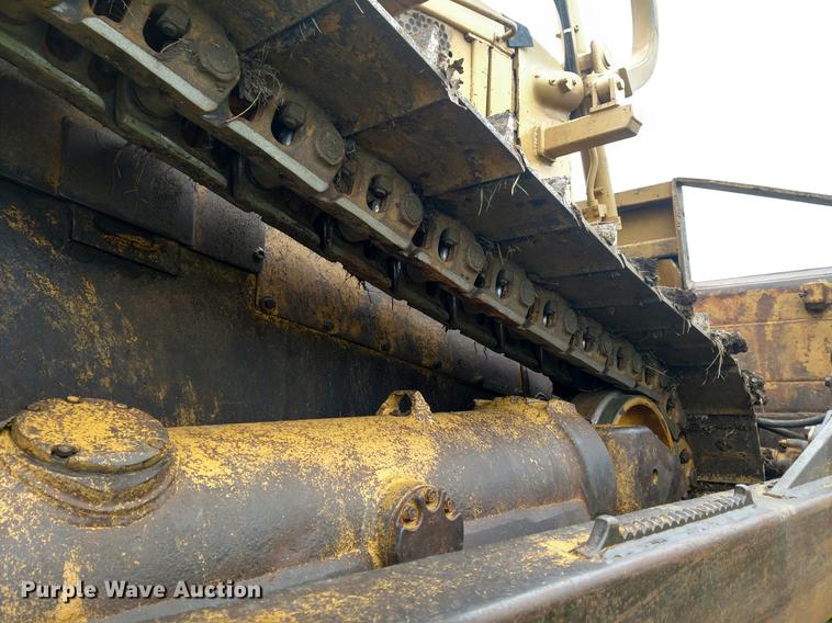 image for item EJ9580 Caterpillar D7H dozer
