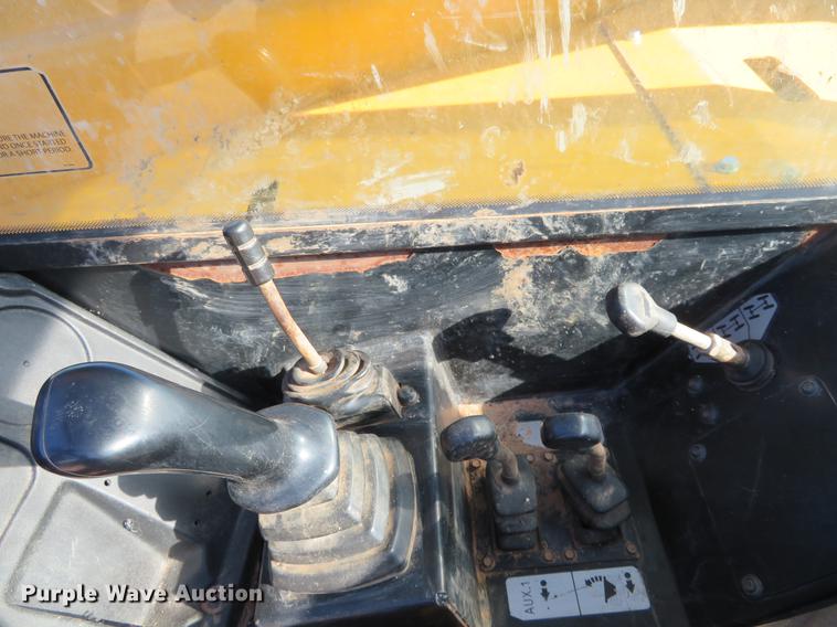 image for item EJ9583 2013 JCB 509-42 telehandler