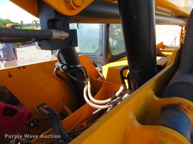 image for item EJ9583 2013 JCB 509-42 telehandler