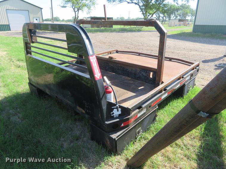 image for item EJ9584 CM flatbed