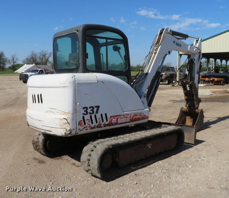 image for item EJ9585 2007 Bobcat 337G mini excavator