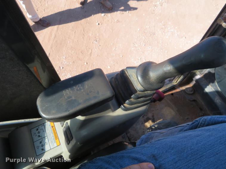 image for item EJ9585 2007 Bobcat 337G mini excavator