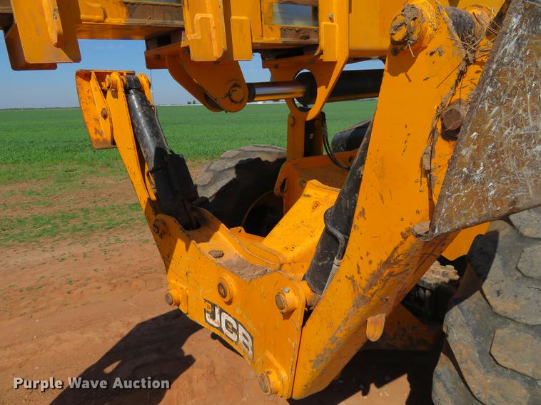 image for item EJ9586 2012 JCB 510-56 telehandler