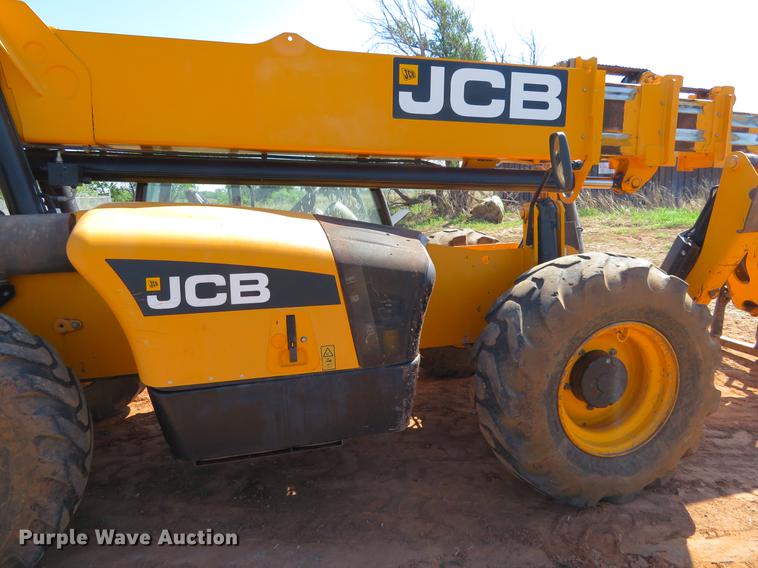 image for item EJ9586 2012 JCB 510-56 telehandler