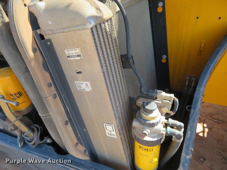 image for item EJ9586 2012 JCB 510-56 telehandler