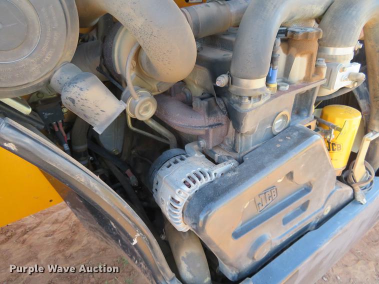 image for item EJ9586 2012 JCB 510-56 telehandler