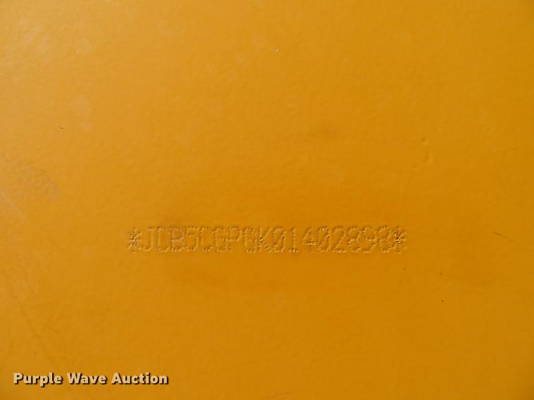 image for item EJ9586 2012 JCB 510-56 telehandler