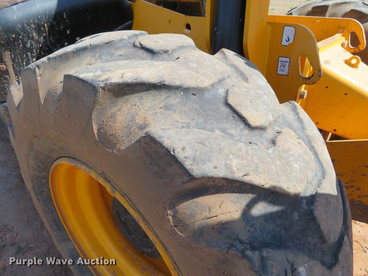 image for item EJ9586 2012 JCB 510-56 telehandler