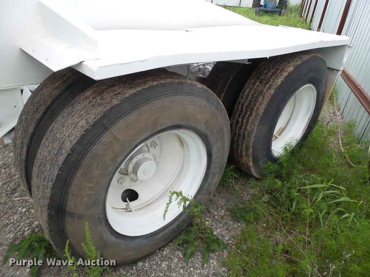 image for item EN9559 1981 Multech bottom dump trailer