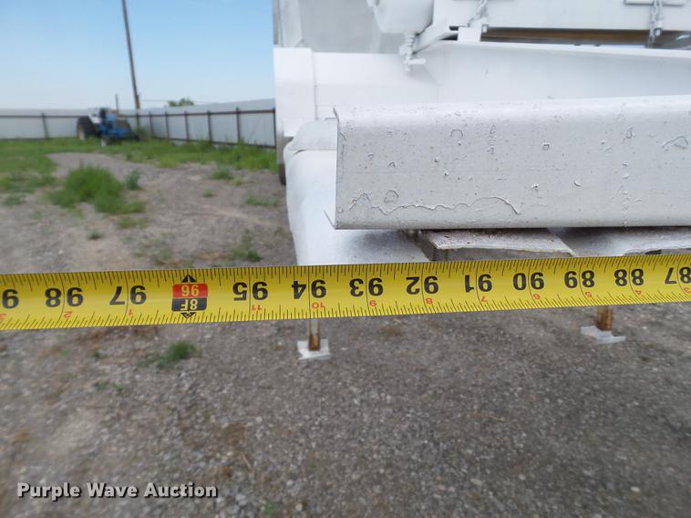 image for item EN9559 1981 Multech bottom dump trailer