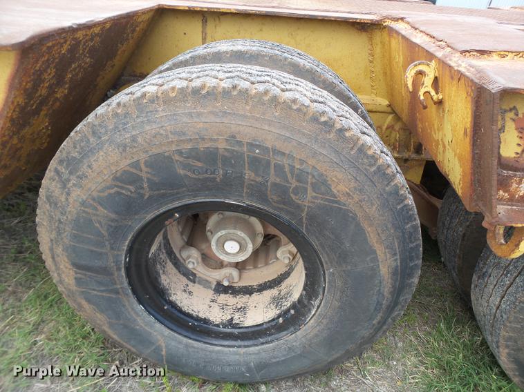 image for item EN9560 1966 Timpte equipment trailer