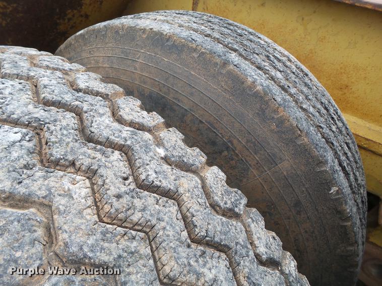 image for item EN9560 1966 Timpte equipment trailer