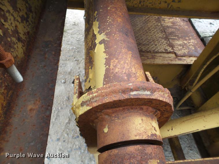 image for item EN9560 1966 Timpte equipment trailer