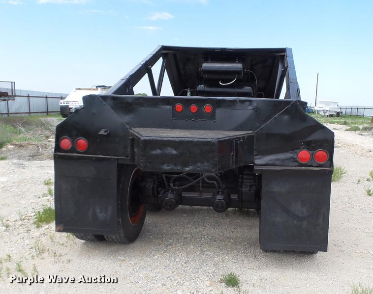 image for item EN9561 1990 Freuhauf DES-M2-M20/90A bottom dump trailer