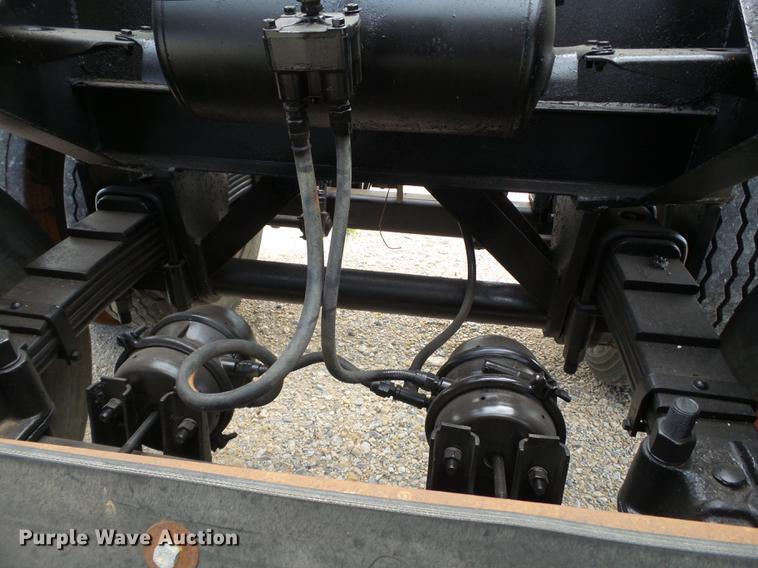 image for item EN9561 1990 Freuhauf DES-M2-M20/90A bottom dump trailer