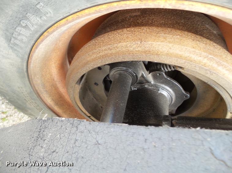 image for item EN9561 1990 Freuhauf DES-M2-M20/90A bottom dump trailer