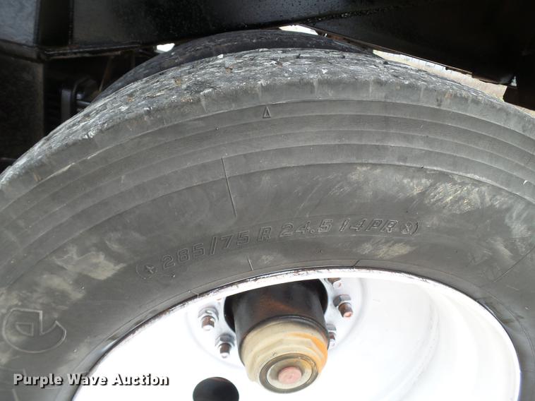 image for item EN9561 1990 Freuhauf DES-M2-M20/90A bottom dump trailer