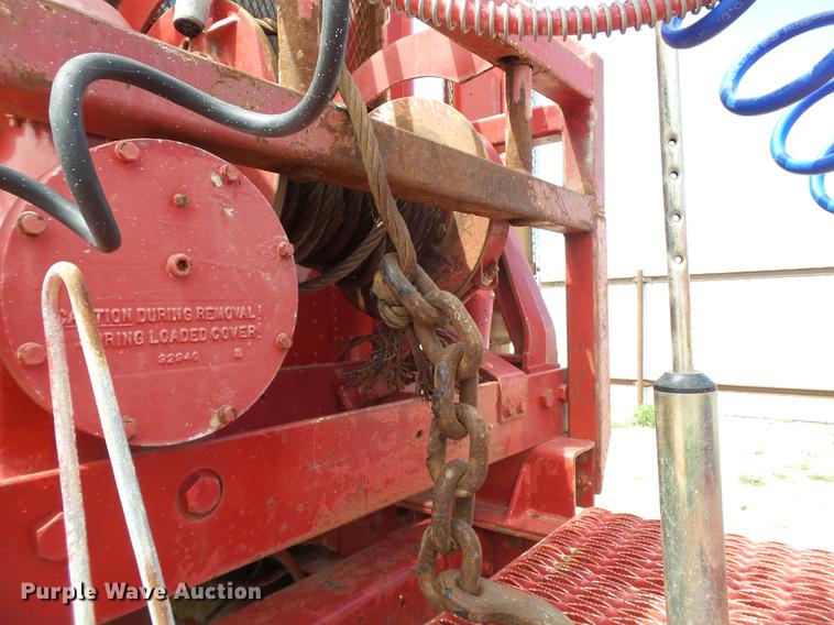 image for item EN9562 1990 International F-9370 semi truck