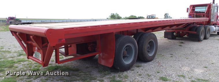 image for item EN9563 2013 Road Boss equipment trailer