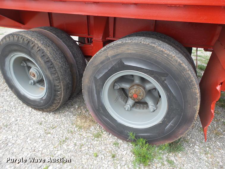 image for item EN9563 2013 Road Boss equipment trailer