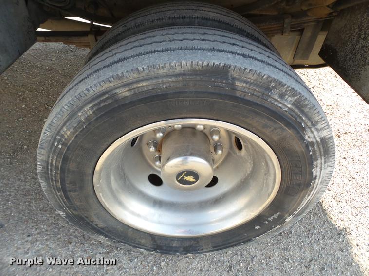 image for item EN9584 2007 Ford F550 Super Duty service truck