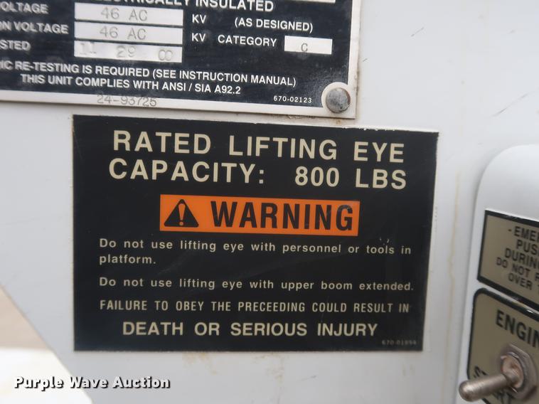 image for item EP9338 2000 Ford F650 bucket truck