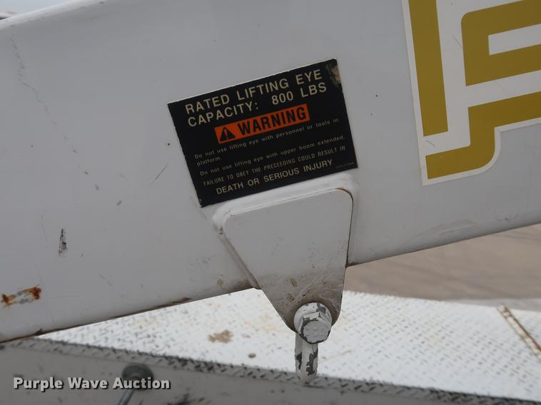 image for item EP9338 2000 Ford F650 bucket truck