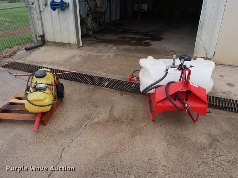 image for item EP9339 (2) sprayers