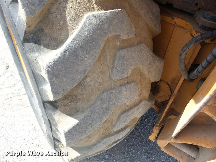 image for item J8509 Case 580 Super M backhoe