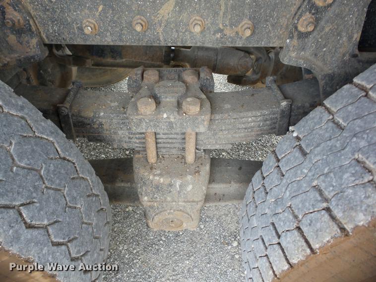 image for item J8510 1998 Mack RD688S dump truck